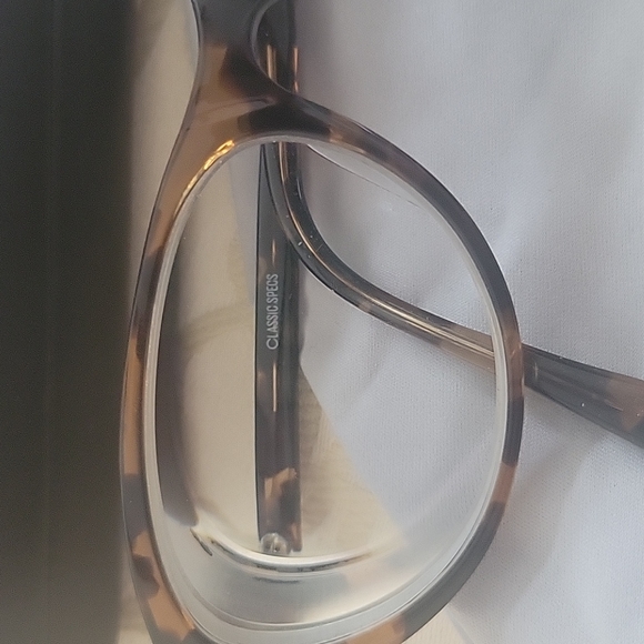 Classic specs opticals - Picture 2 of 5